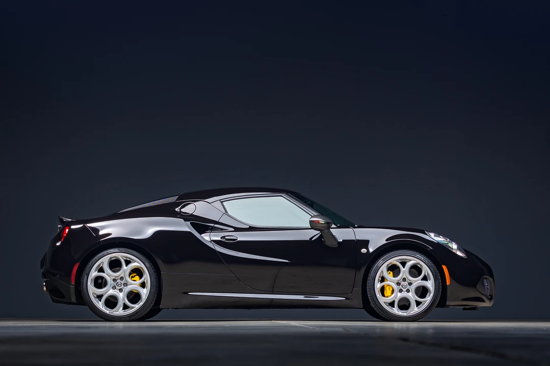 2017 Alfa Romeo 4C Coupe - Image 12 of 31
