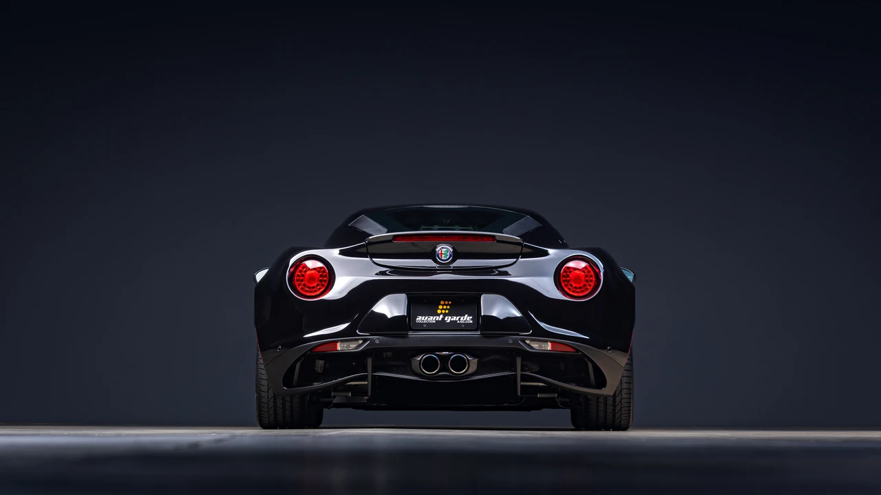 2017 Alfa Romeo 4C Coupe - Image 19 of 31