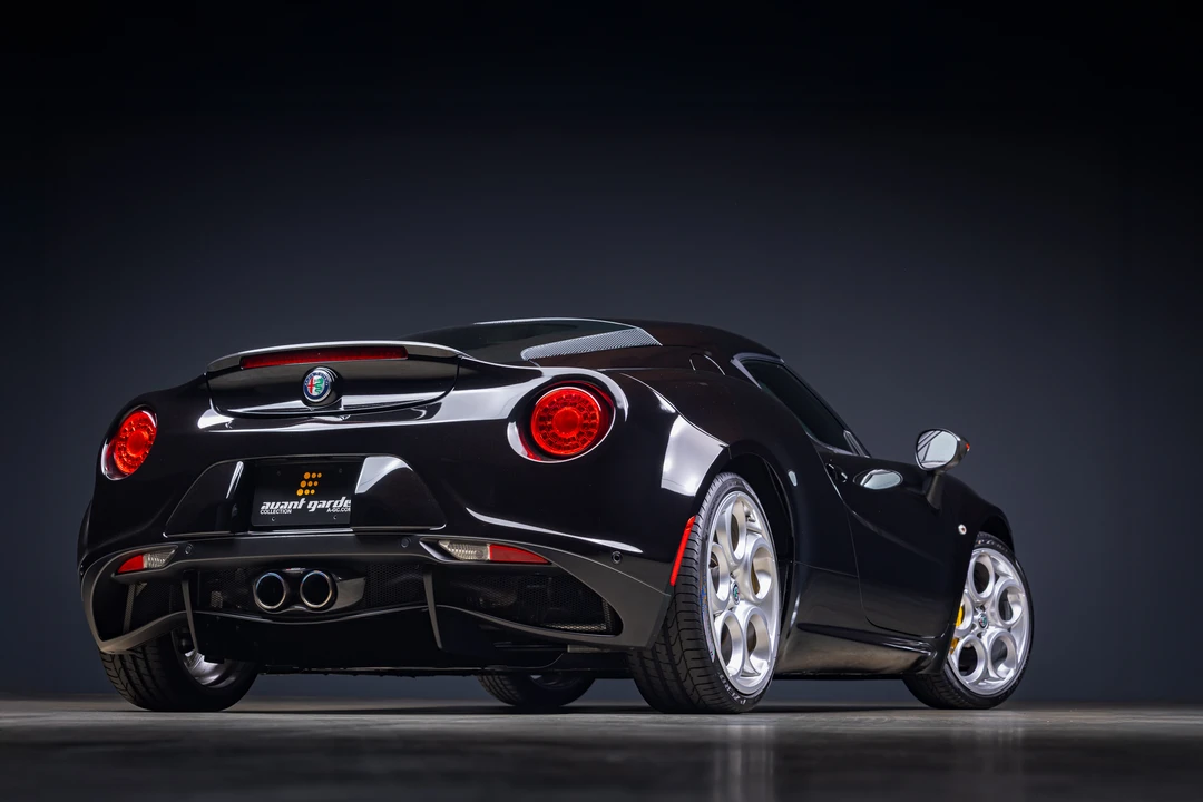 2017 Alfa Romeo 4C Coupe - Image 17 of 31