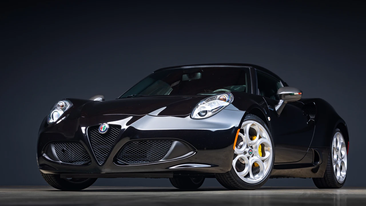 2017 Alfa Romeo 4C Coupe - Image 4 of 31