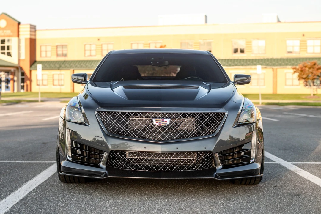 2017 Cadillac CTS-V 3rd Gen - Image 2 of 31