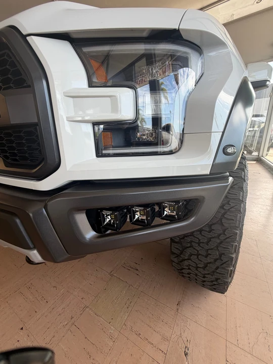2017 Ford F-150 Raptor 13th Gen - Image 16 of 31