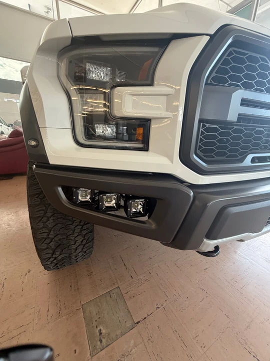 2017 Ford F-150 Raptor 13th Gen - Image 17 of 31