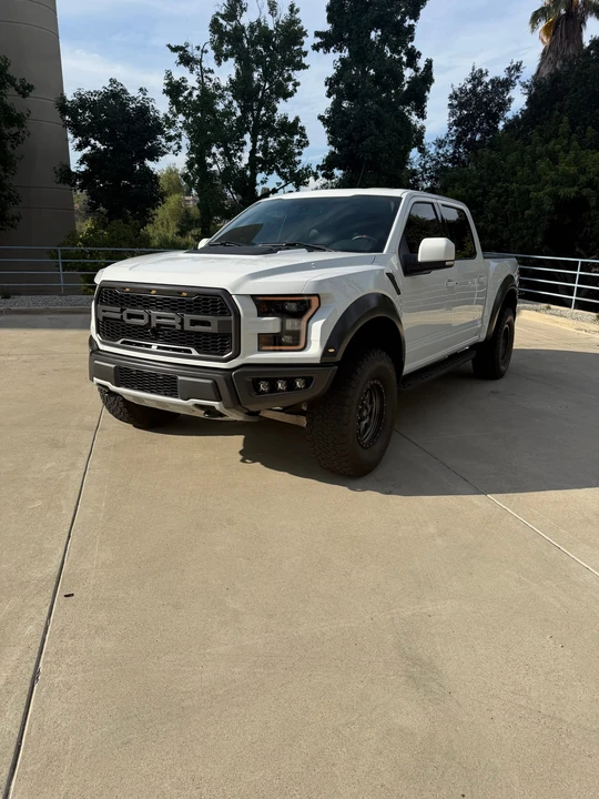 2017 Ford F-150 Raptor 13th Gen - Image 2 of 31