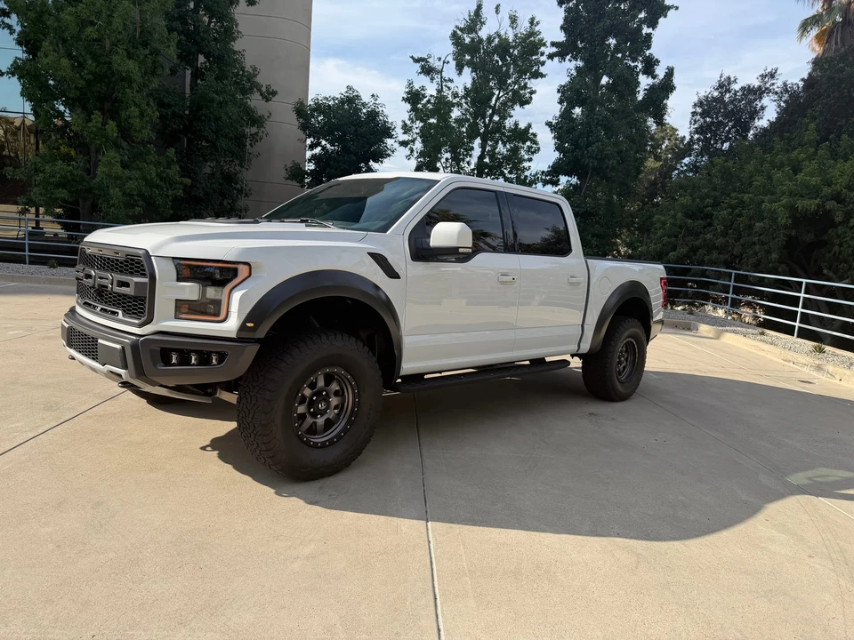 2017 Ford F-150 Raptor 13th Gen - Image 11 of 31