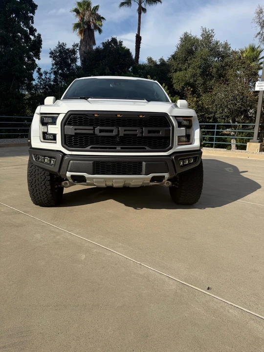 2017 Ford F-150 Raptor 13th Gen - Image 3 of 31