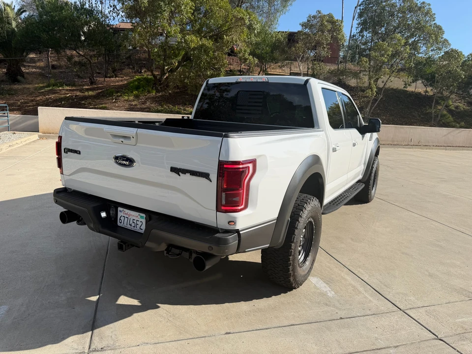 2017 Ford F-150 Raptor 13th Gen - Image 7 of 31