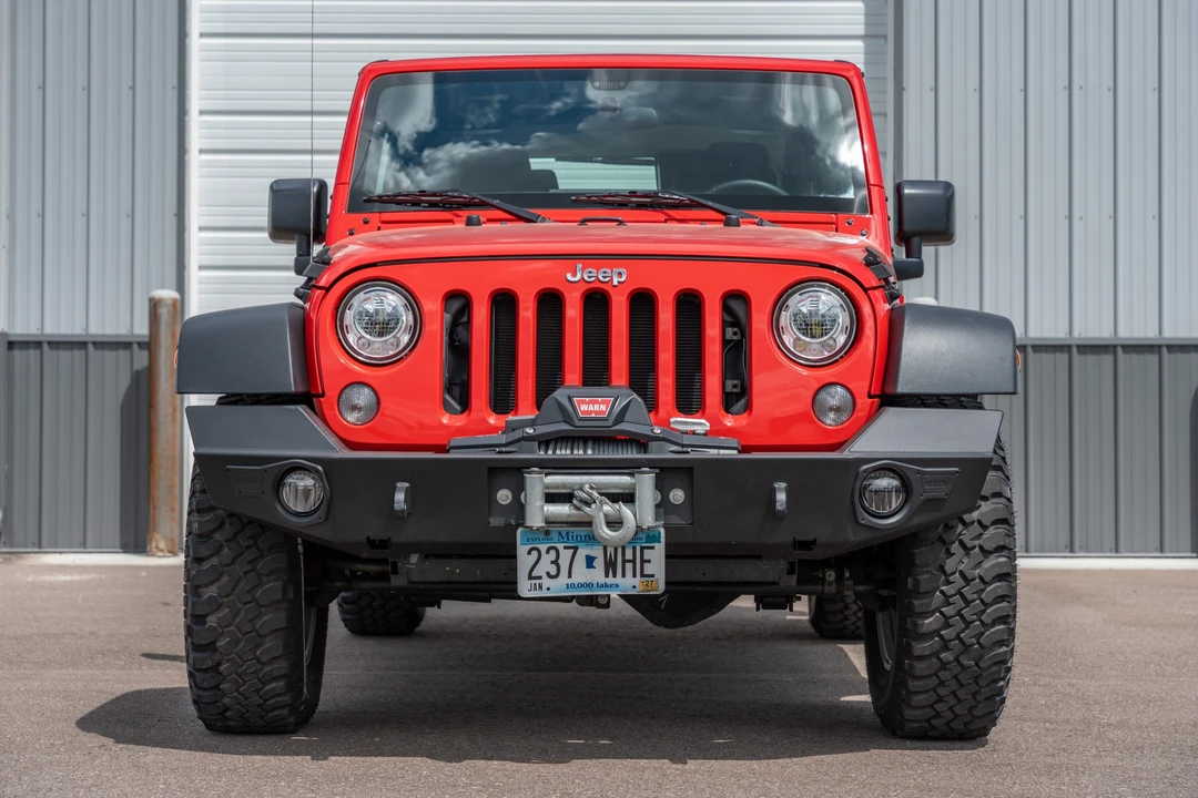 2017 Jeep JK Wrangler - Image 2 of 31