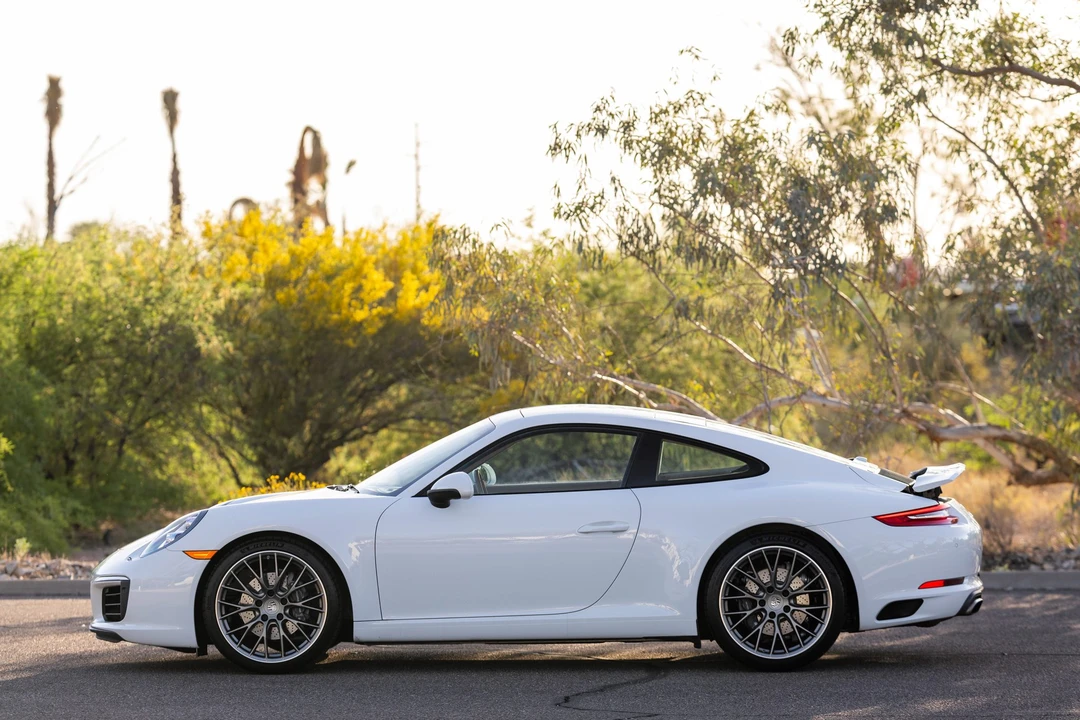2017 Porsche 991 Carrera - Image 20 of 31