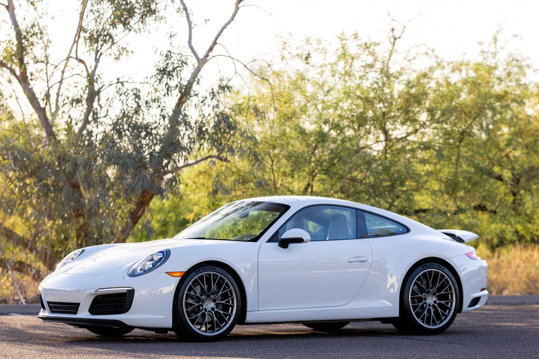 2017 Porsche 991 Carrera - Image 19 of 31