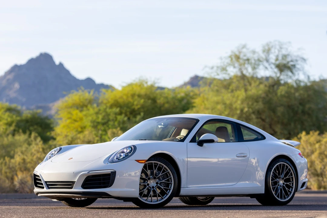 2017 Porsche 991 Carrera - Image 18 of 31