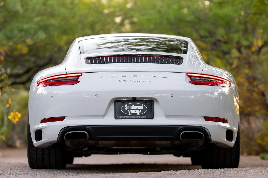 2017 Porsche 991 Carrera - Image 7 of 31