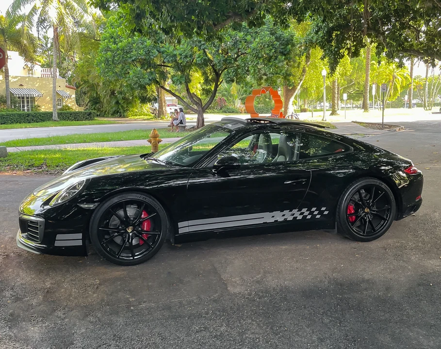 2017 Porsche 991 Carrera S - Image 4 of 6