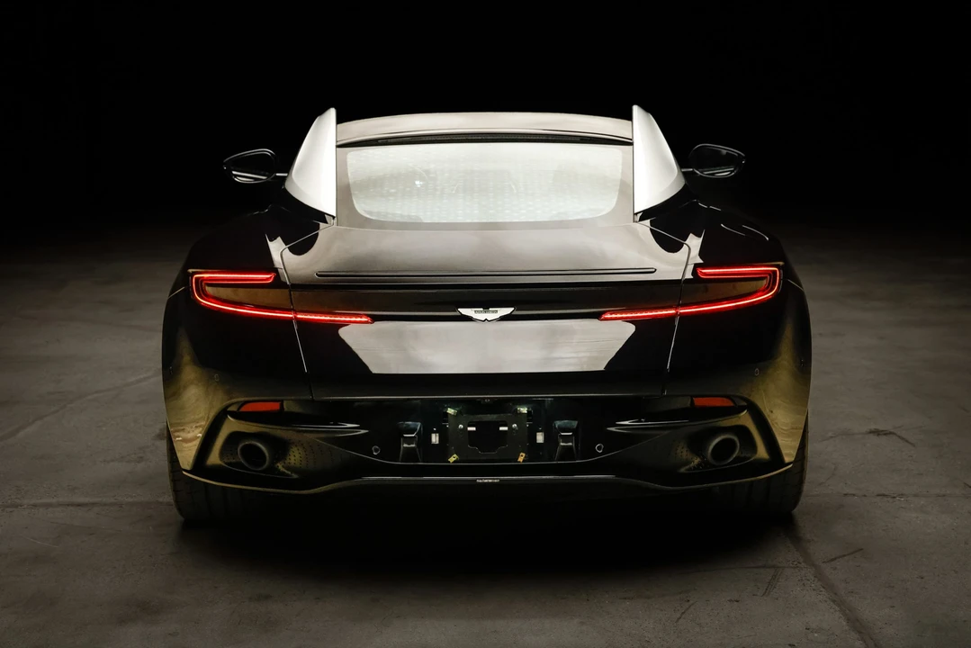 2018 Aston Martin DB11 V12 - Image 15 of 31