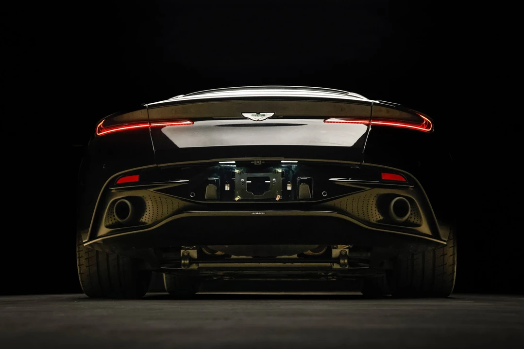 2018 Aston Martin DB11 V12 - Image 18 of 31
