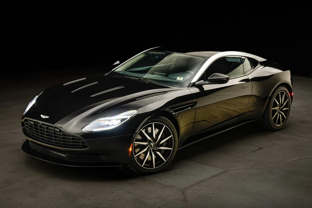 2018 Aston Martin DB11 V12 - Image 2 of 31