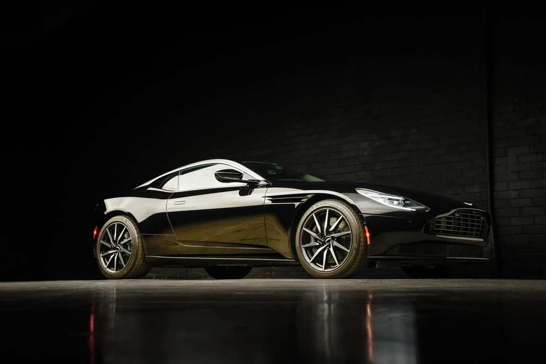 2018 Aston Martin DB11 V12 - Image 26 of 31