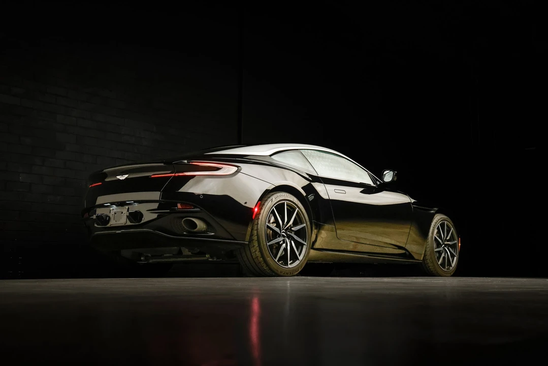 2018 Aston Martin DB11 V12 - Image 21 of 31