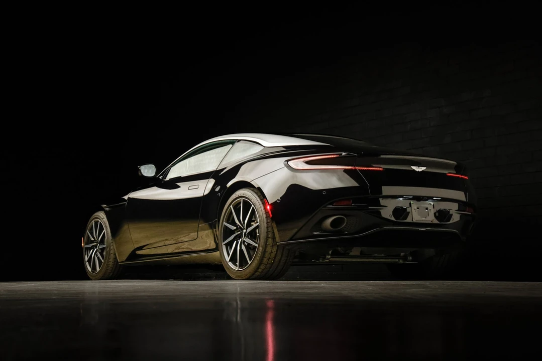 2018 Aston Martin DB11 V12 - Image 12 of 31