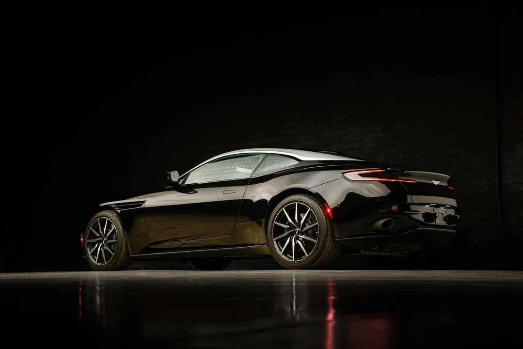 2018 Aston Martin DB11 V12 - Image 11 of 31