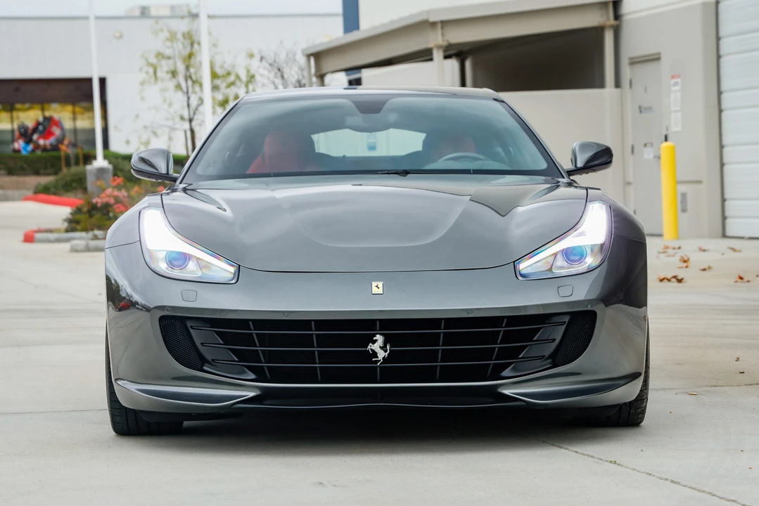 2018 Ferrari GTC4Lusso T - Image 19 of 31