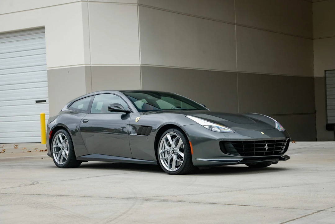 2018 Ferrari GTC4Lusso T - Image 17 of 31