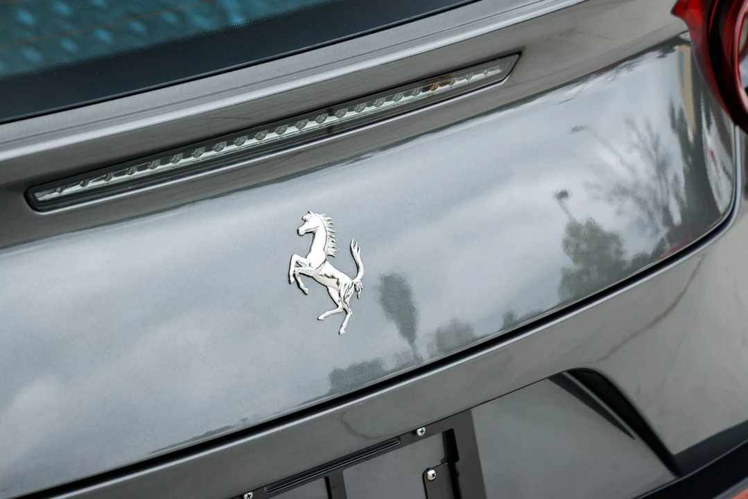 2018 Ferrari GTC4Lusso T - Image 26 of 31