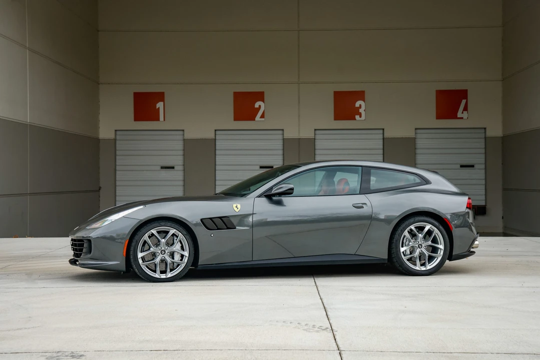 2018 Ferrari GTC4Lusso T - Image 5 of 31