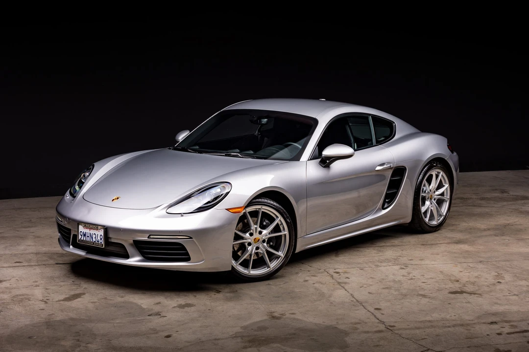 2018 Porsche 718 Cayman - Image 10 of 31
