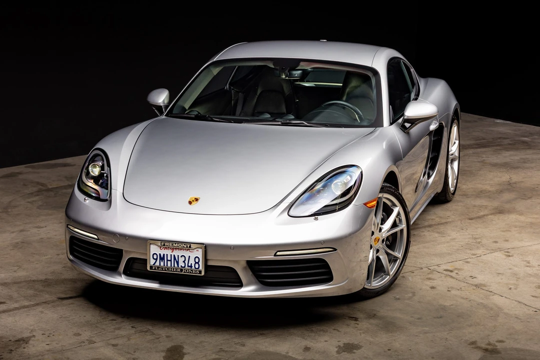 2018 Porsche 718 Cayman - Image 2 of 31