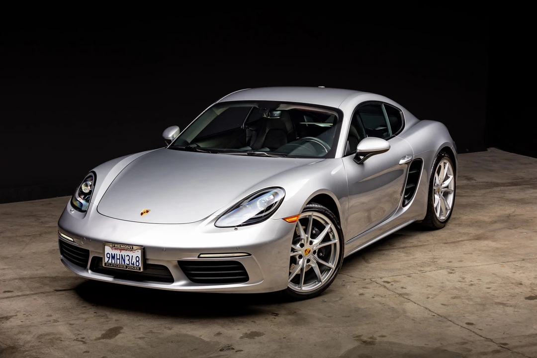 2018 Porsche 718 Cayman - Image 8 of 31