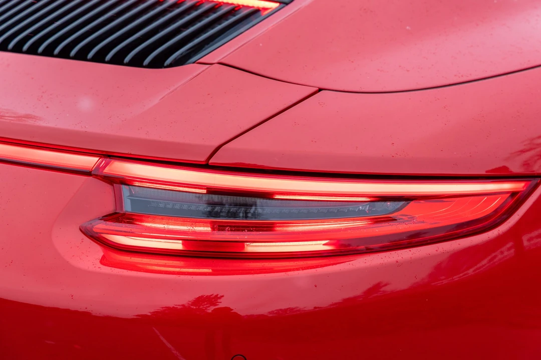 2018 Porsche 991 Carrera 4 - Image 25 of 31