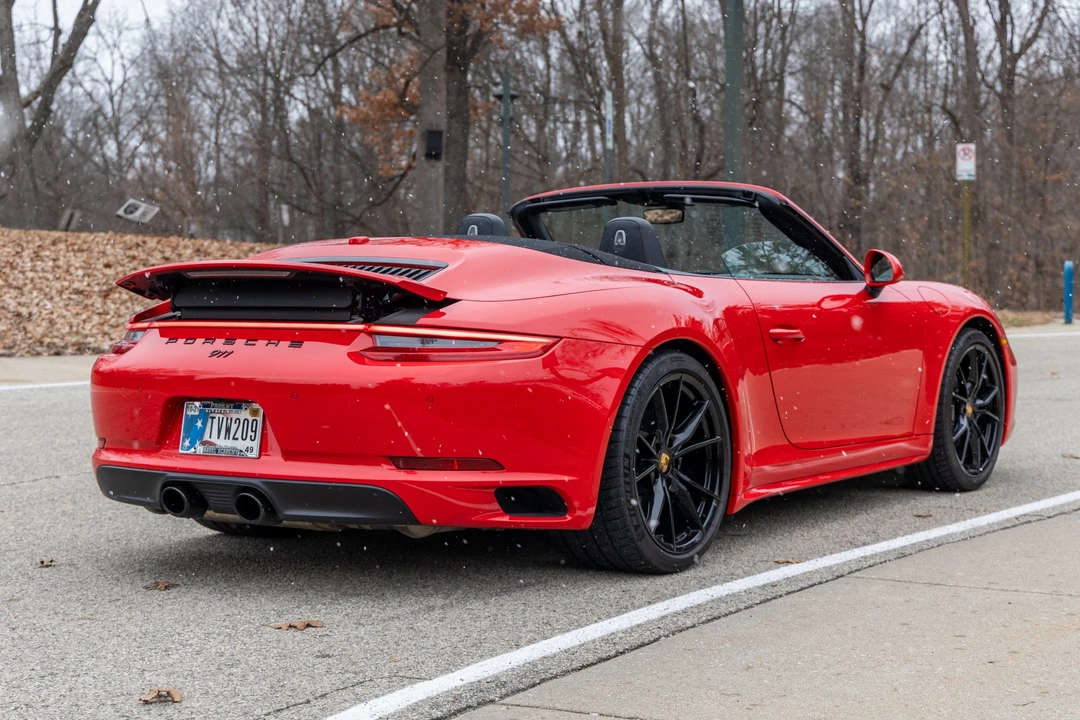 2018 Porsche 991 Carrera 4 - Image 4 of 31
