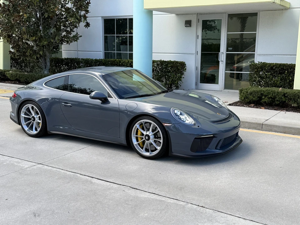 2018 Porsche 991 GT3 - Image 27 of 31