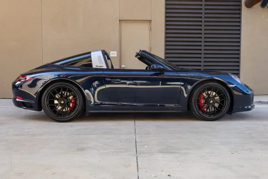 2018 Porsche 991 Targa 4 GTS - Image 3 of 31