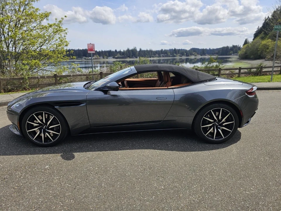 2019 Aston Martin DB11 Volante - Image 16 of 31