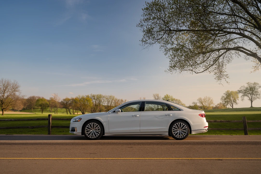 2019 Audi D5 A8 - Image 7 of 31