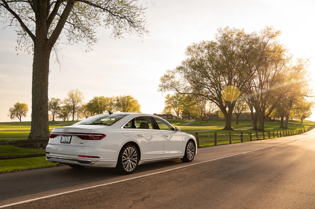 2019 Audi D5 A8 - Image 11 of 31