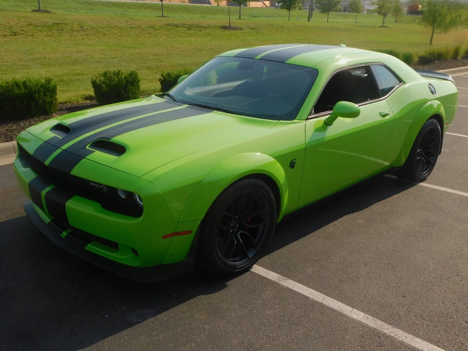 2019 Dodge Challenger SRT Hellcat 3rd Gen - Image 2 of 31