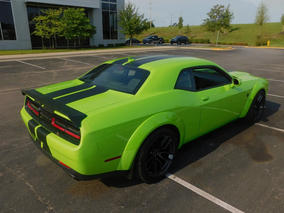 2019 Dodge Challenger SRT Hellcat 3rd Gen - Image 14 of 31