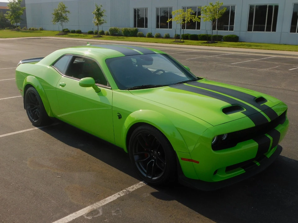 2019 Dodge Challenger SRT Hellcat 3rd Gen - Image 9 of 31
