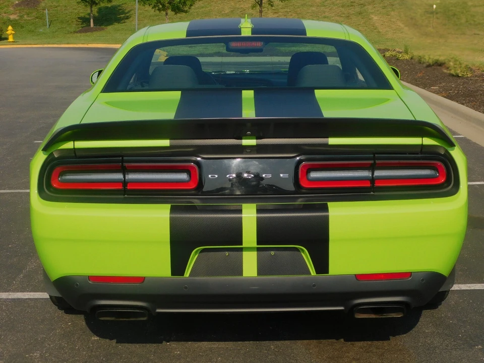 2019 Dodge Challenger SRT Hellcat 3rd Gen - Image 19 of 31