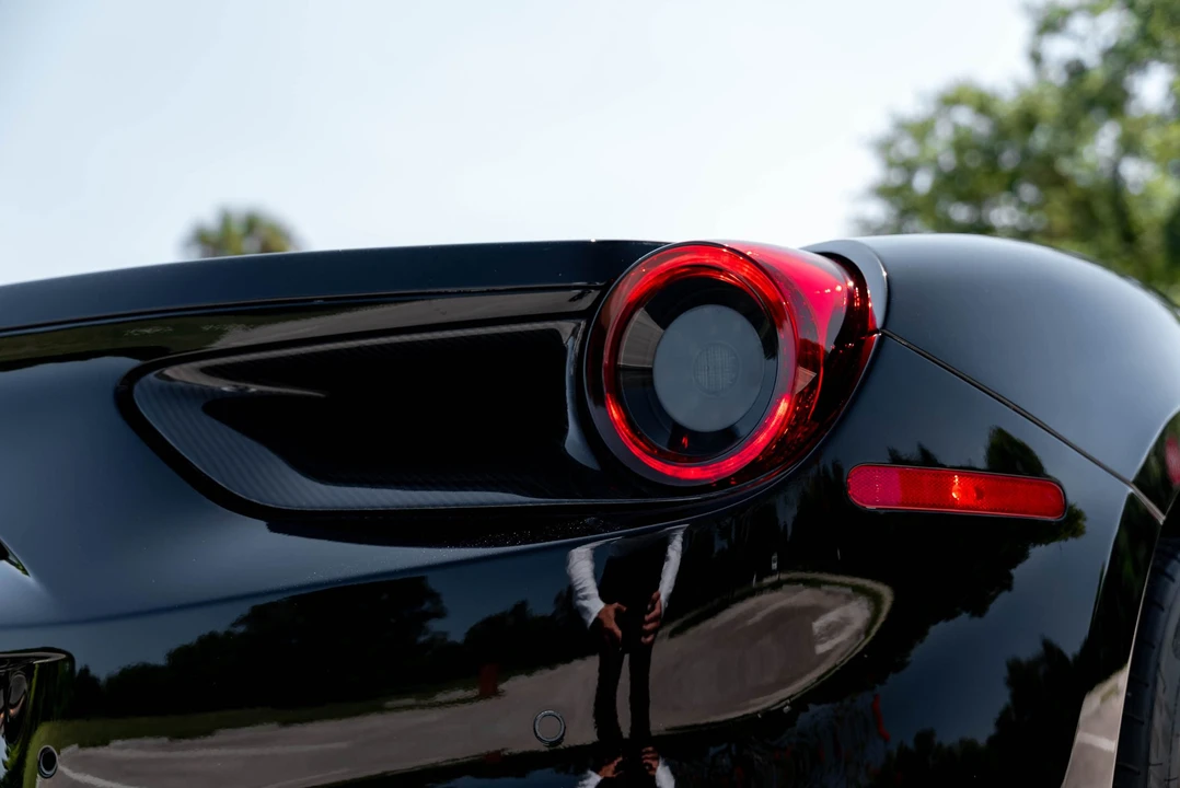 2019 Ferrari 488 GTB - Image 25 of 31