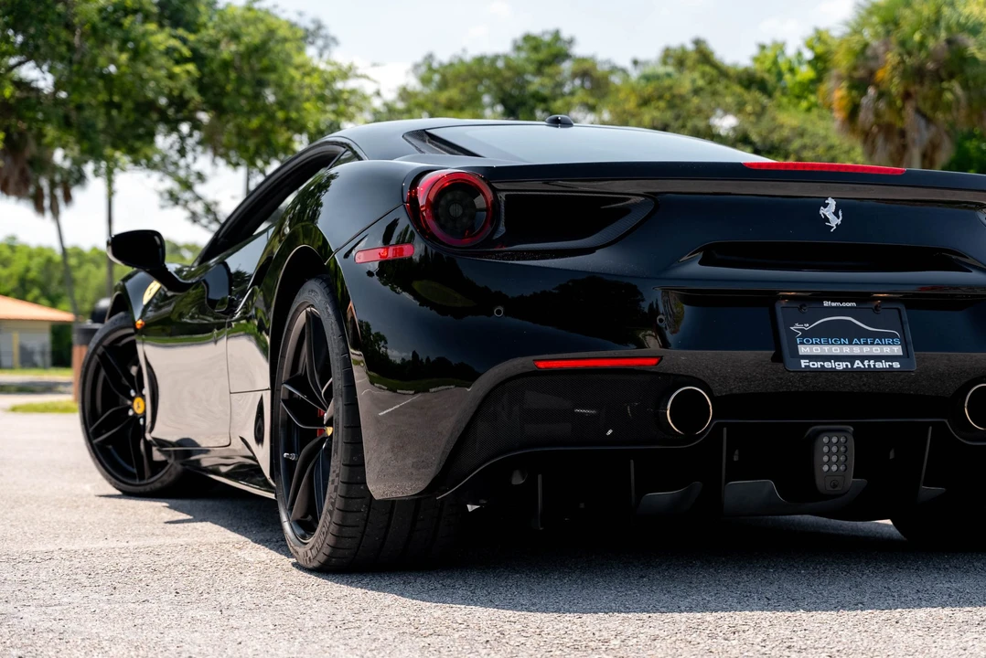 2019 Ferrari 488 GTB - Image 19 of 31