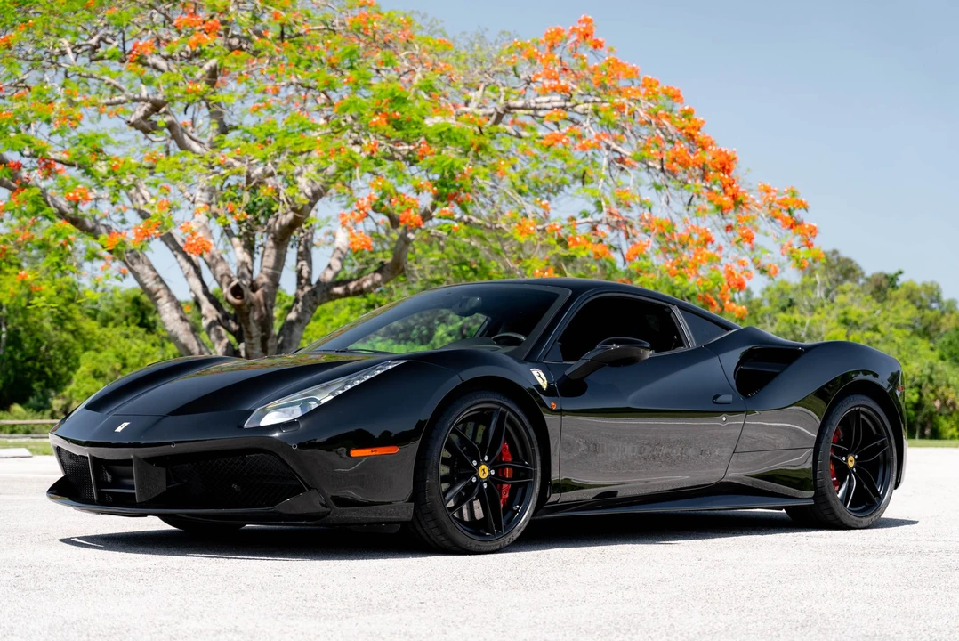 2019 Ferrari 488 GTB - Image 2 of 31