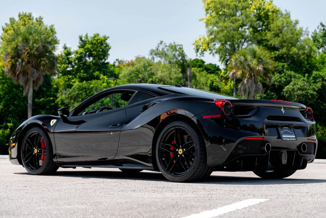 2019 Ferrari 488 GTB - Image 11 of 31