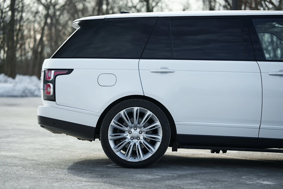 2019 Land Rover Range Rover L405 - Image 26 of 31