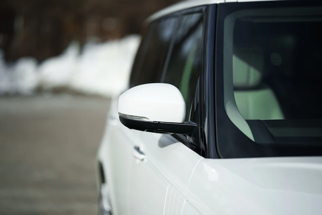 2019 Land Rover Range Rover L405 - Image 25 of 31