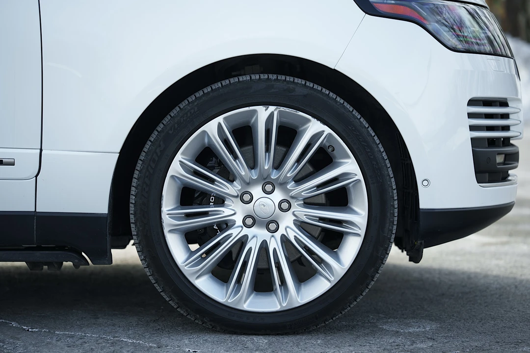 2019 Land Rover Range Rover L405 - Image 29 of 31