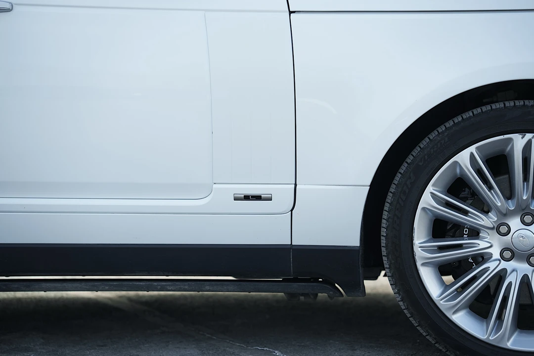 2019 Land Rover Range Rover L405 - Image 30 of 31